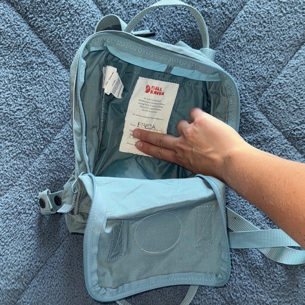 Fjallraven Kånken Classic Backpack - Blue - Picture 3 of 3